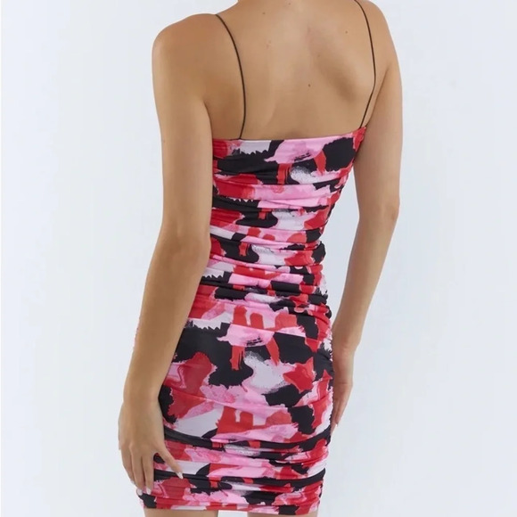 NWT F21‎ ruched stretch cocktail / party  dress - Picture 4 of 4